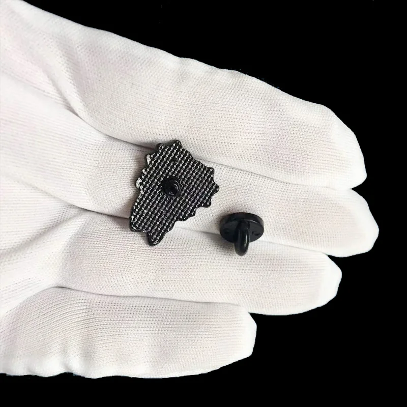 

Lisa Metal Pins and Brooches for Fashion Lapel Pin Backpack Bags Badge Kids Gifts