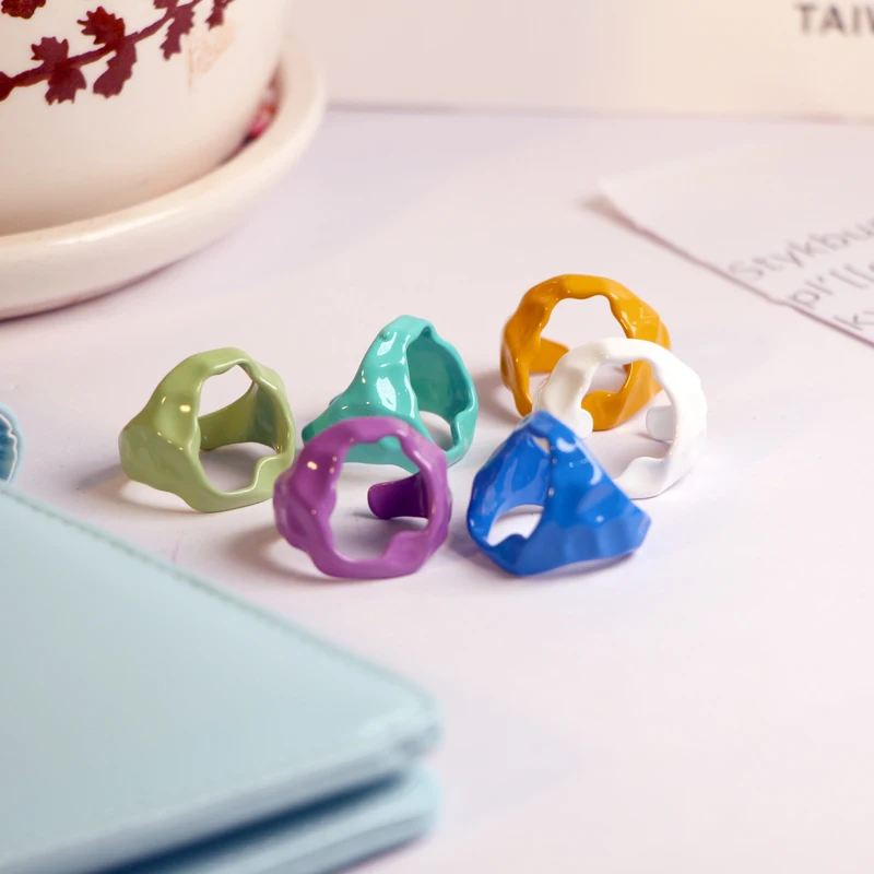 

Fashion Cute Personality Ladies Irregular Opening Color Candy Ring Geometric Hand Painting Candy Party Ring Jewelry