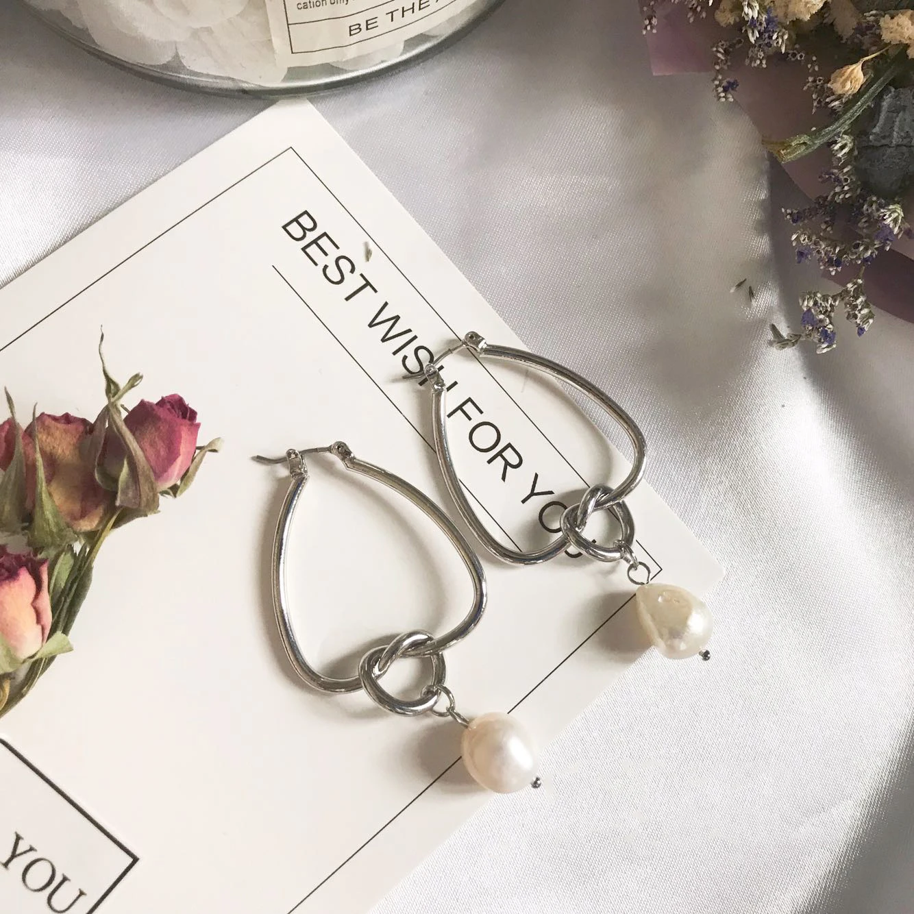 

Irregular Circle Pearl Dangle Earrings 2021 Fashion Simple Atmosphere Freshwater Pearl Eardrop Romantic Wedding Pendant Jewelry