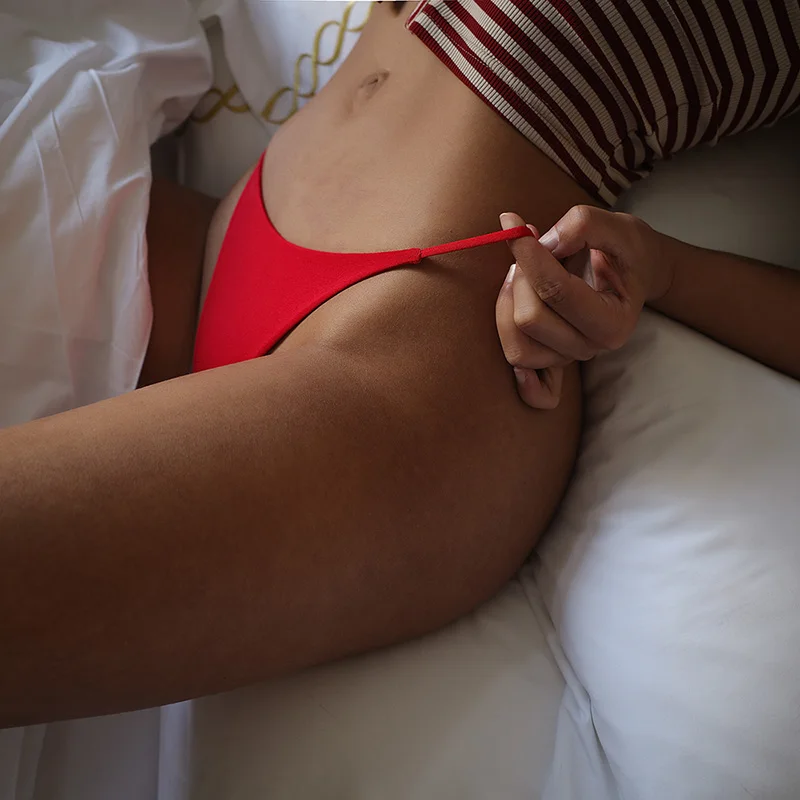 

Размер S-XL, хлопковые сексуальные женские трусики, Т-образные стринги, стринги с леопардовым принтом, трусики для девочек, бикини, нижнее бел...