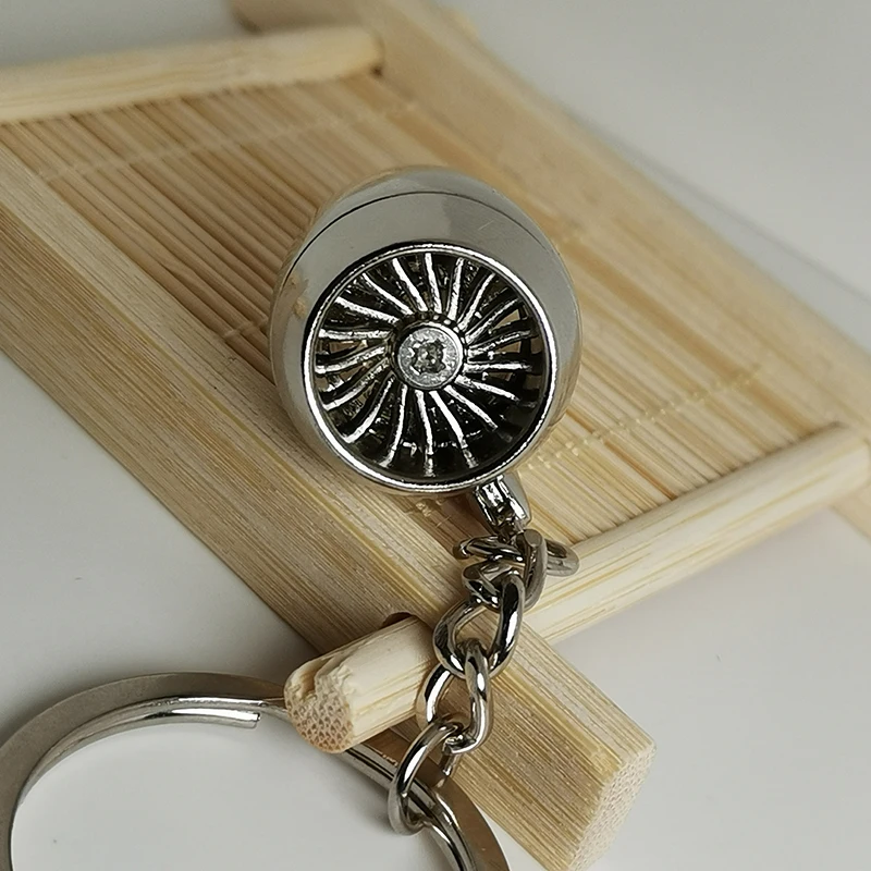 Брелок для ключей мужчин и женщин милый 3D-брелок в виде самолета с двигателем