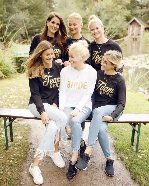 Невесте команды девичник вечерние друзья Толстовка Забавный Винтаж Графический