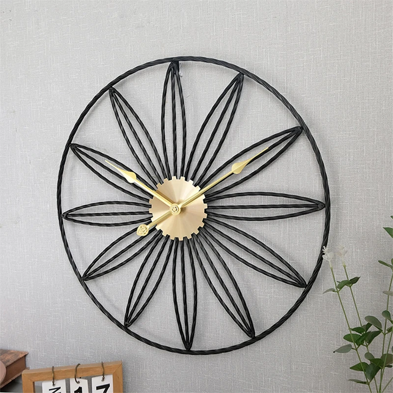 

Nordic Large Wall Clock Gold Silent Watches Luxur Metal Wall Clocks Creative Home Living Room Decoration Modern Zegar Scienny