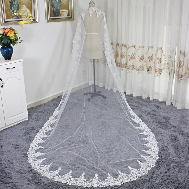 

280CM Ivory Long Catherdal Wedding Veils One Layer Lace Edge White Bridal Veils Cheap Womens Wedding Accessories Free Shipping
