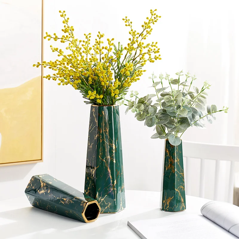 

Nordic керамическая ваза сухие цветы Цветочная композиция аксессуары с шестигранной головкой мраморный узор золото покрытая металлом ваза/Со...
