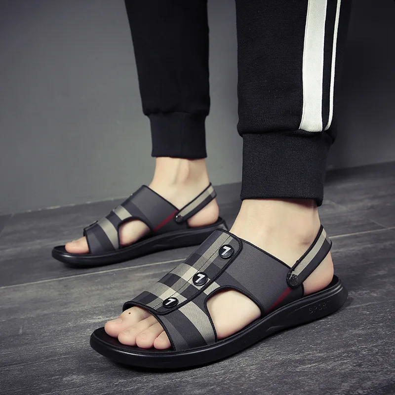 

2021 Men Summer Home Flat Sandals Anti-Slip Slippers Bath Outdoor Beach Shoes Flip Flops Fashion Brand Shoes Indoor Slides Man