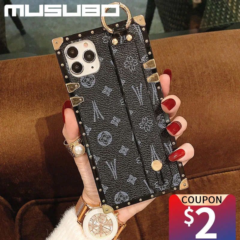 Musubo Luxury Brand Wristband Cases for IPhone 13 14 11 12 Pro Max XS XR X 8 7 Plus Girls Soft Square Phone Cover Fundas Woman