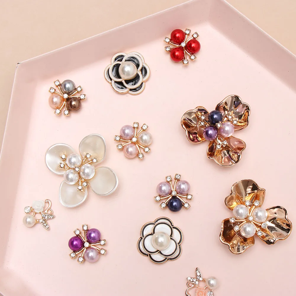 Фото 10PCS Flower Rhinestone Buttons Flatback Plating Pearl Hairpin Decoration DIY Craft Apparel Sewing Accessories For Clothes Bag Дом и сад 10PCS Flower Rhinestone Buttons Flatback Plating Pearl Hairpin Decoration DIY Craft Apparel Sewing Accessories For Clothes Bag Дом и сад