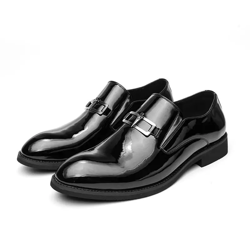 

2021 New Men's Shoes Fashion Trend Business Casual All-match Solid Color PU Personalized Metal Decoration Daily Loafers 3KC300