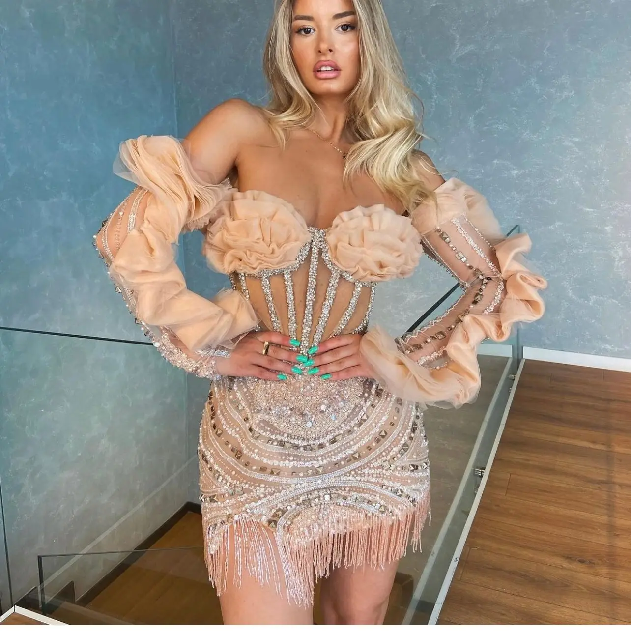 

YILIBER Evening dresses 2021 vintage vlack pearls long sleeves evening gowns beading prom dresses for women short dresses