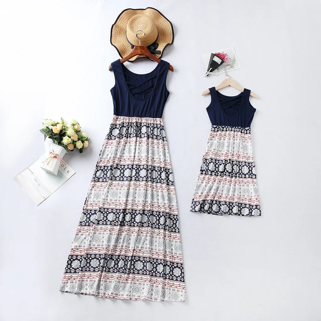 

Matching Family Outfits Sleeveless Mother Daughter Dresses Floral Mom and Daughter Family Sets Family Look Mum and Girls Dresses