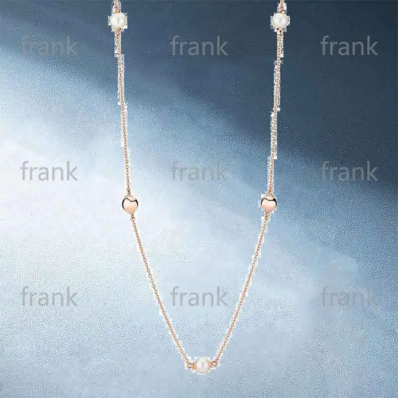 

798035-Knotted-Hearts-Clip-Charm