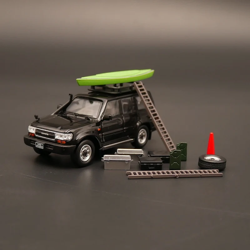 

Master 1:64 Toyota Land Cruiser LC 80 With Surfboard Diecast Model Toy Car