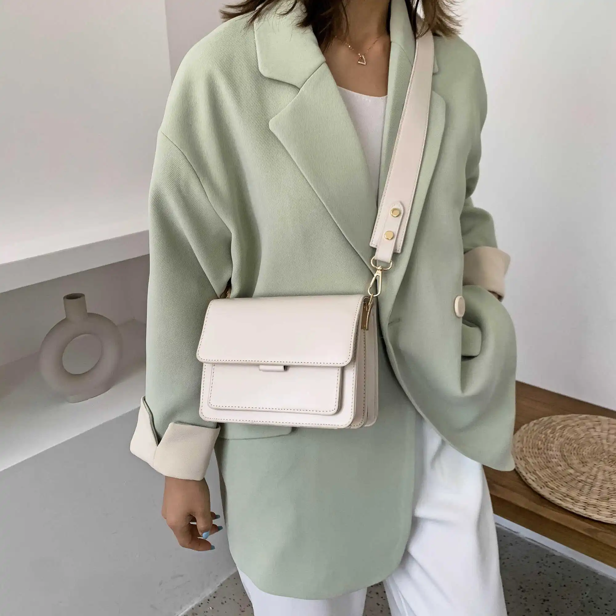 

Chain Design New Mini PU Leather Flap Bags For Women 2021 Summer Lady Shoulder Handbag Female Fashion Cross Body Bag