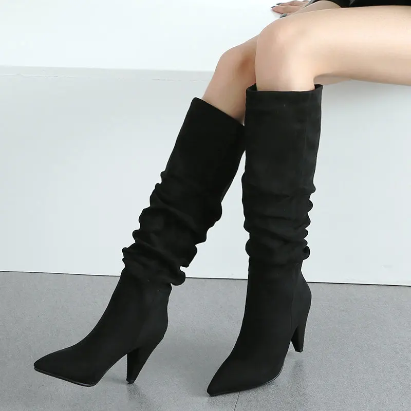 

Модные плиссированные сапоги до колена, женские сапоги из искусственной замши, конусного типа, высокие сапоги на высоком каблуке, плюшевая ...