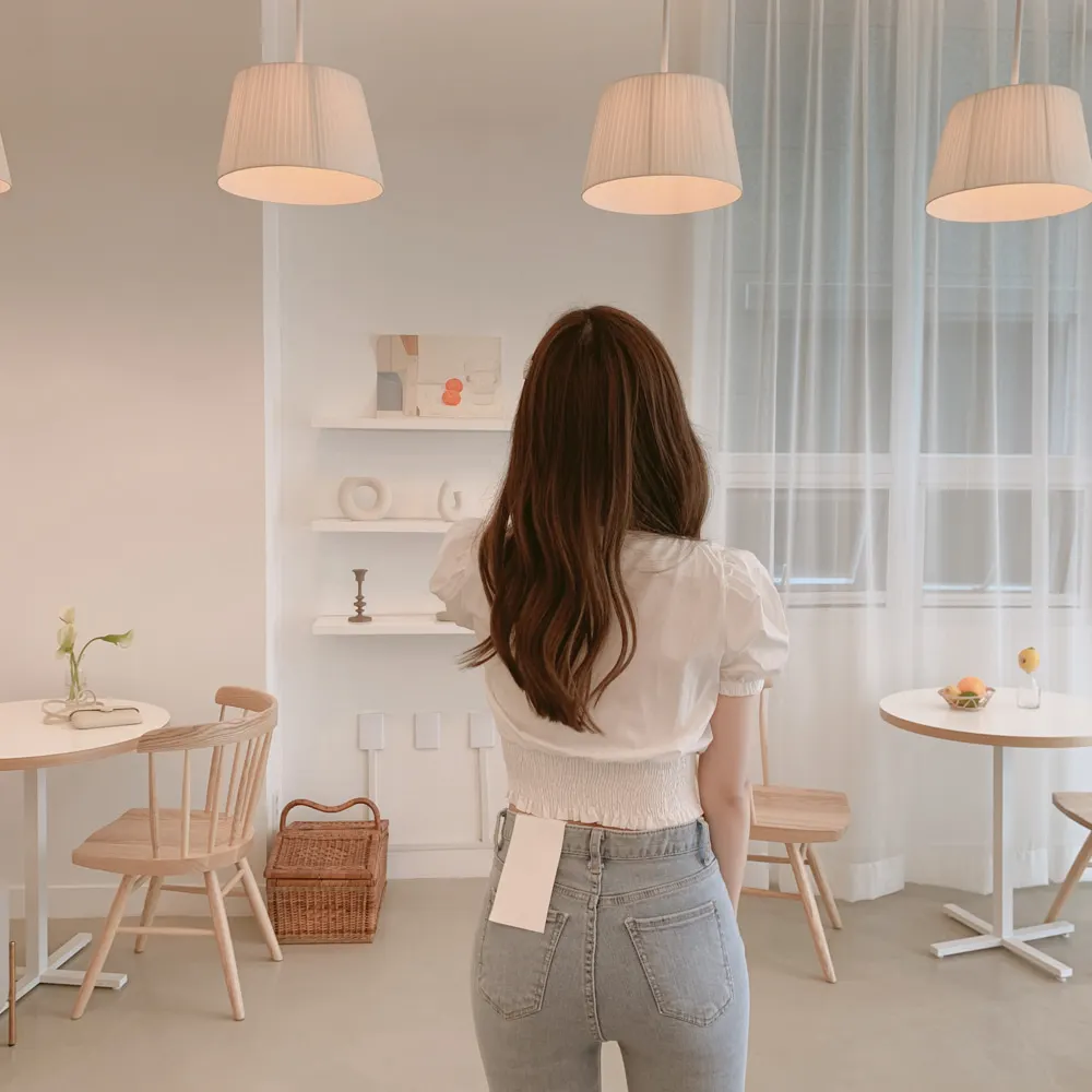 Сексуальный топ с v-образным вырезом Укороченная рубашка летние белые блузки