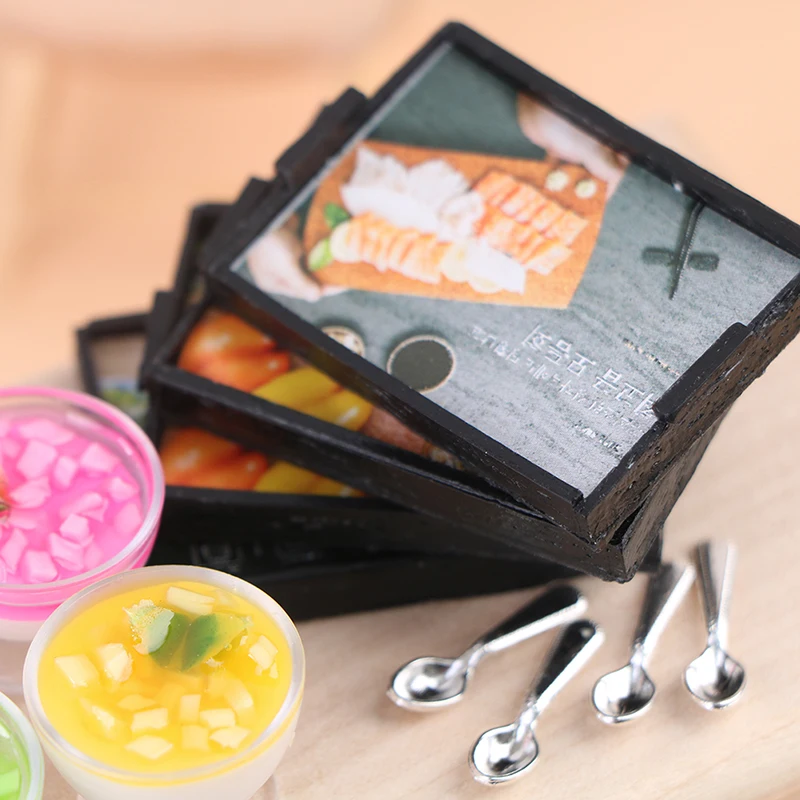 

1 Набор 1:12 кукольный домик, мини-чашка для джема, мороженого, поднос, обеденная тарелка, набор ложек, кухонный Декор