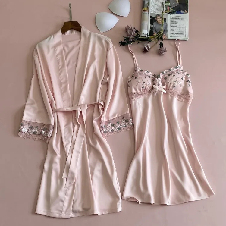 

Sexy Bathrobe Sleepwear Lace Satin Loose 2PCS Nightwear Bridal Wedding Robe Lady Kimono Robe Gown V-Neck Loose Intimate Lingerie