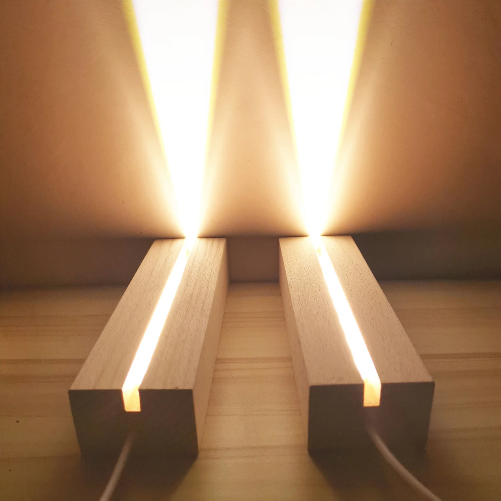 

Rectangle Crystal Wooden Lighted Base Stand Warm Light Acrylic Light Plate Base USB Wooden Base for Resin Art Decoration