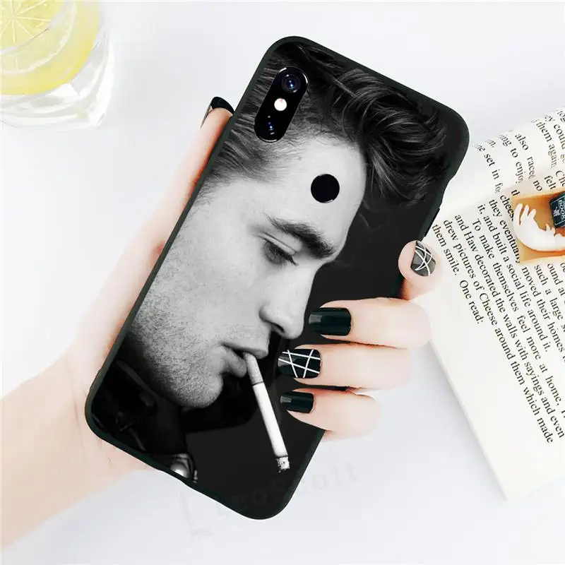 

Robert Pattinson British actor singer fundas Phone Case For Xiaomi Redmi note 7 8 9 t k30 max3 9 s 10 pro lite