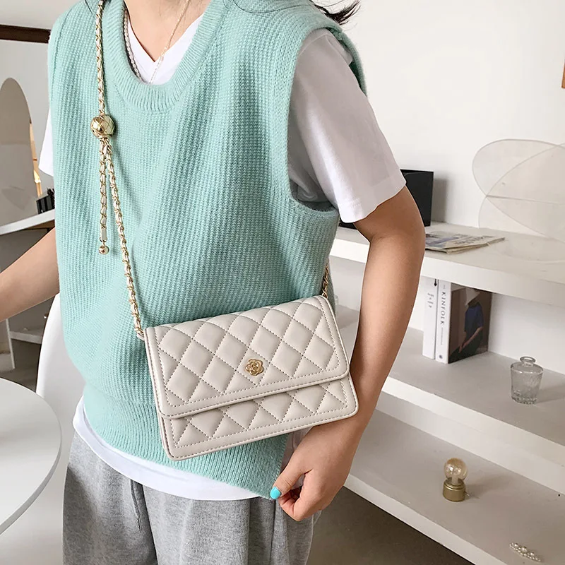 

Gold Chain Shoulder Crossbody Messenger Bag 2021 PU Leather Luxury Designer Handbags Women Bags Travel Purse High Quality