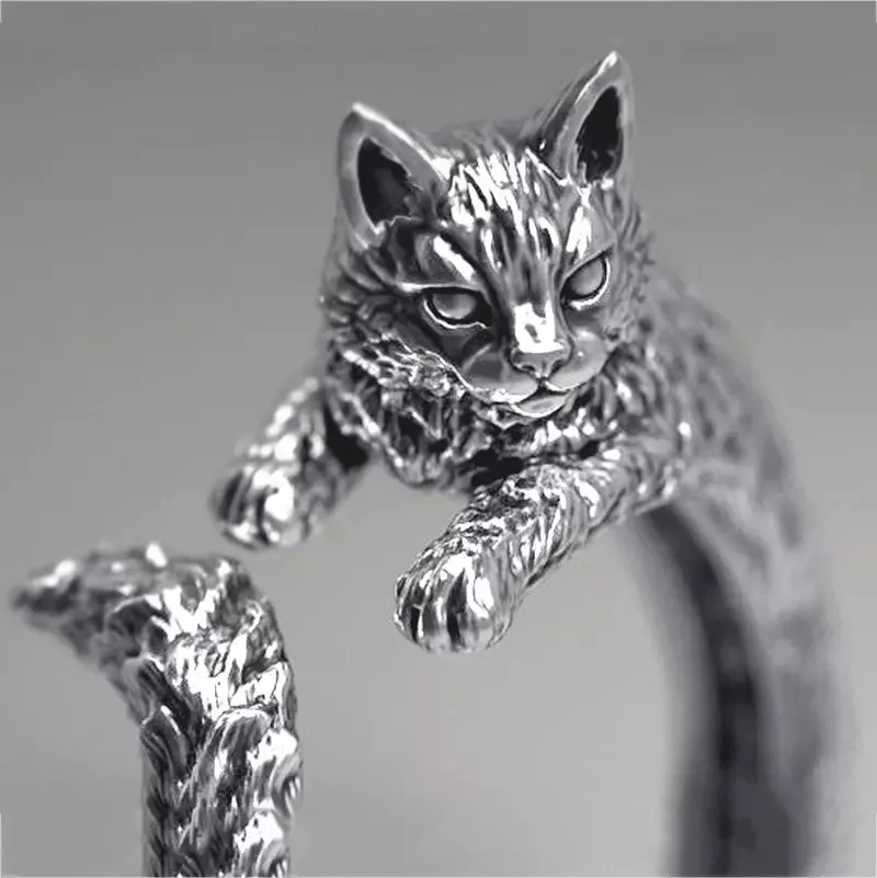 

The new dark kitty metal ring retro celebration holiday gifts cool boys and girls must-have fashion items