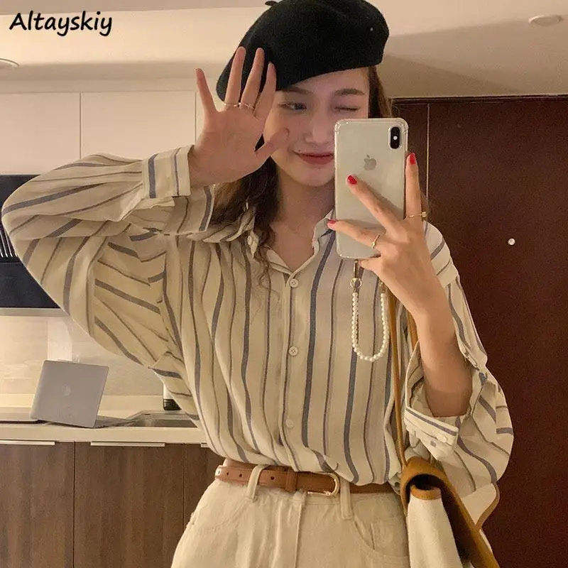 

Женские рубашки с длинным рукавом Повседневные универсальные полосатые свободные модные топы женские популярные блузки корейский новый д...