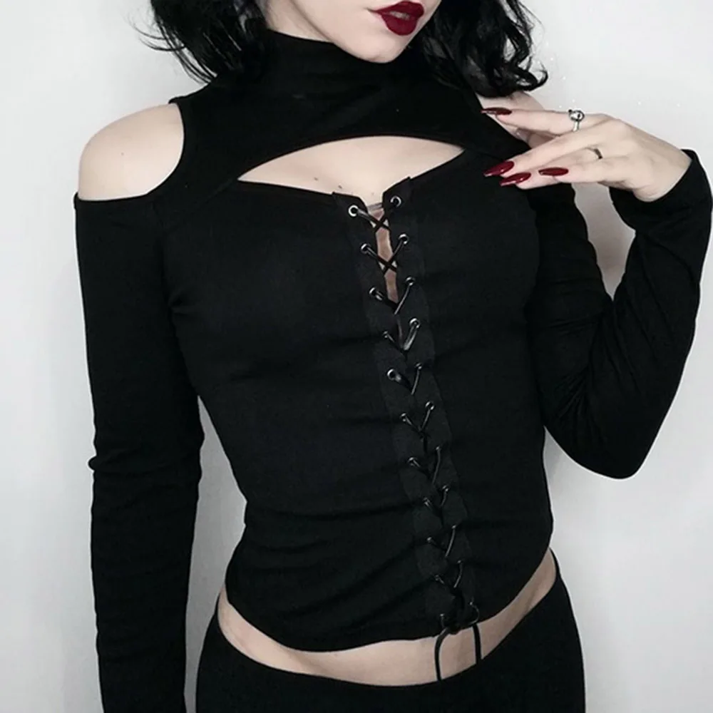 Женская футболка в стиле Харадзюку черная ажурная с высоким воротником и длинным