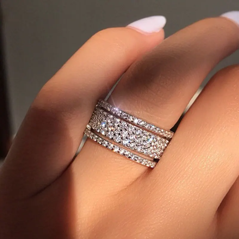 

Fashion Ladies Wide Rings Inlaid Zircon Ring Creative Style Female European American Bridal Party Girlfriend Anniversary Gifts