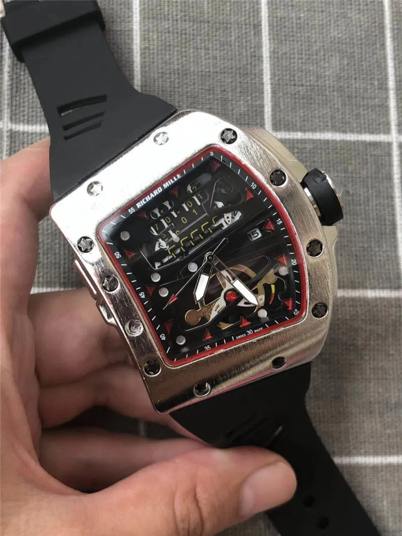 

2020 new fashion watch men's hollow silicone tape quartz watch European business men's watch