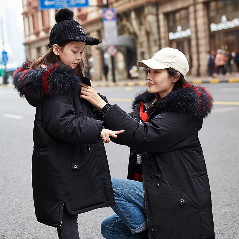 Теплые детские пуховики меховое семейное платье для мамы и ребенка повторное
