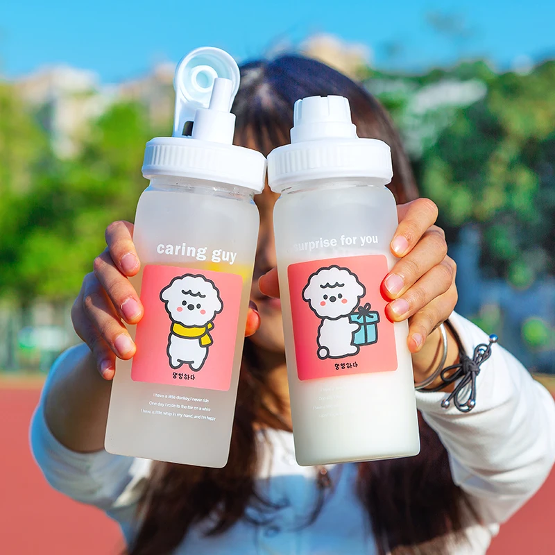 Милая Корейская матовая стеклянная бутылка для воды 500 мл с соломинкой