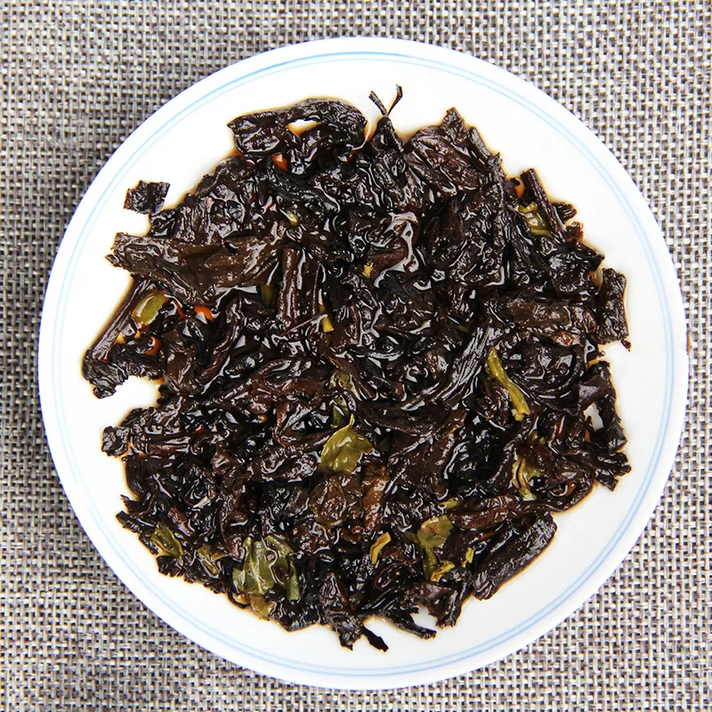 

100g/jar The Oldest pu'er Tea China Yunnan Ripe Jasmine Pu'er Tea Green Food for Health Care Weight Lose