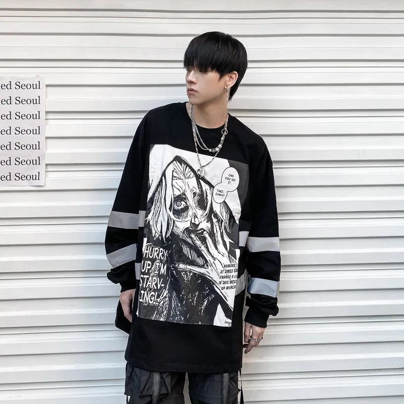 

Hoodies & Sweatshirts