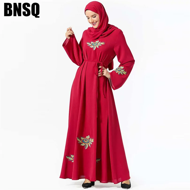 Повседневное мусульманское платье макси с вышивкой Abaya хиджаб длинный халат