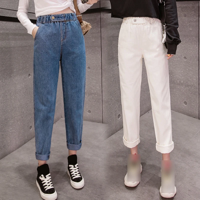 Женские джинсы бойфренды белые рваные с высокой талией и эластичным поясом