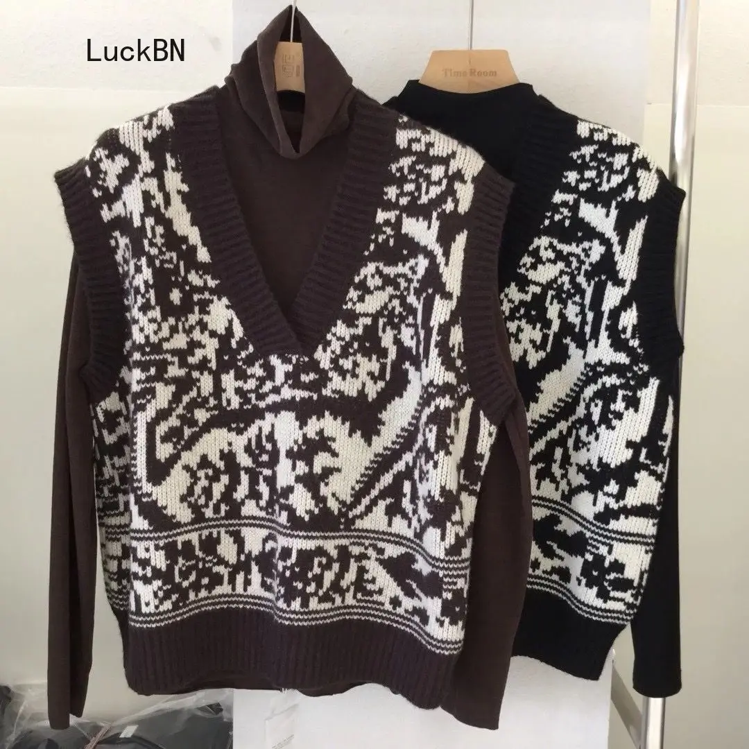 

Winter Vest Womens Loose Thick Knitted Sweater Vest Black Flower Coat Sleeveless Jacket Preppy Waistcoat Vests Korean Fashion