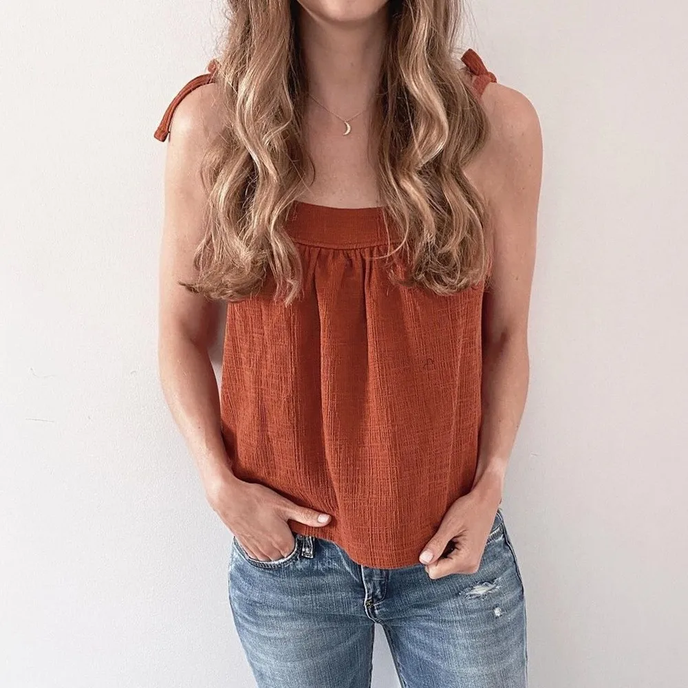 

Fashion Womens Loose Sleeveless Solid Color Cami Basic Camisole Tank Top Vest Summer Fashion Casual Ribbed Backless Streetwear