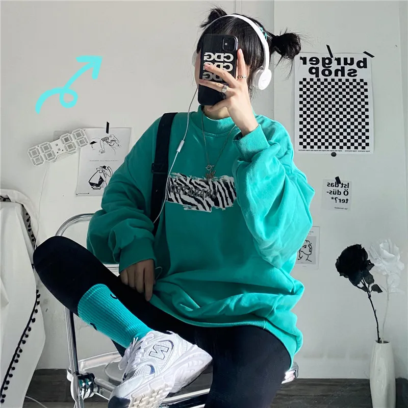 

Women Pullover Print Oversize Sweatshirts O-neck Fleece Warm Comfortable Korean Style Fashion Simple All-match Ulzzang INS Man