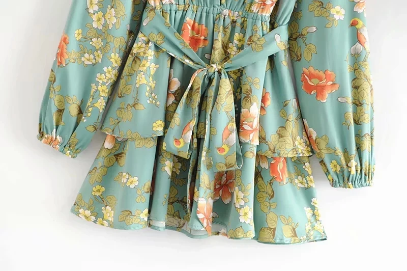 Женское пляжное платье в стиле бохо зеленое винтажное с оборками и длинным