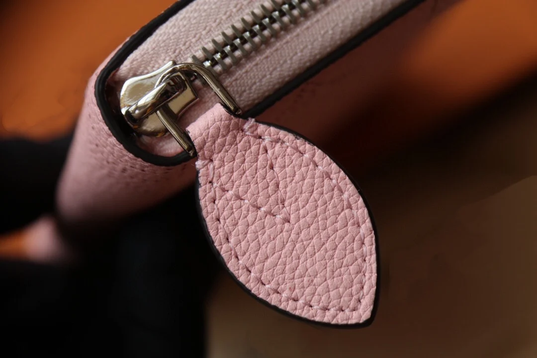 

High-grade grey leather wallet fashion luxury short wallet original quality