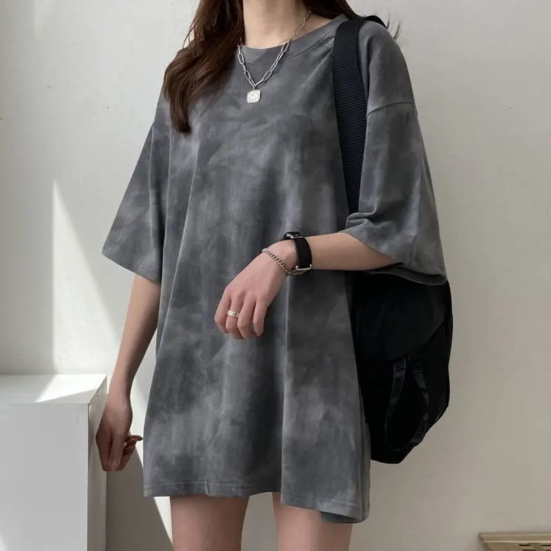 

Женская футболка с коротким рукавом и круглым вырезом, в стиле преппи