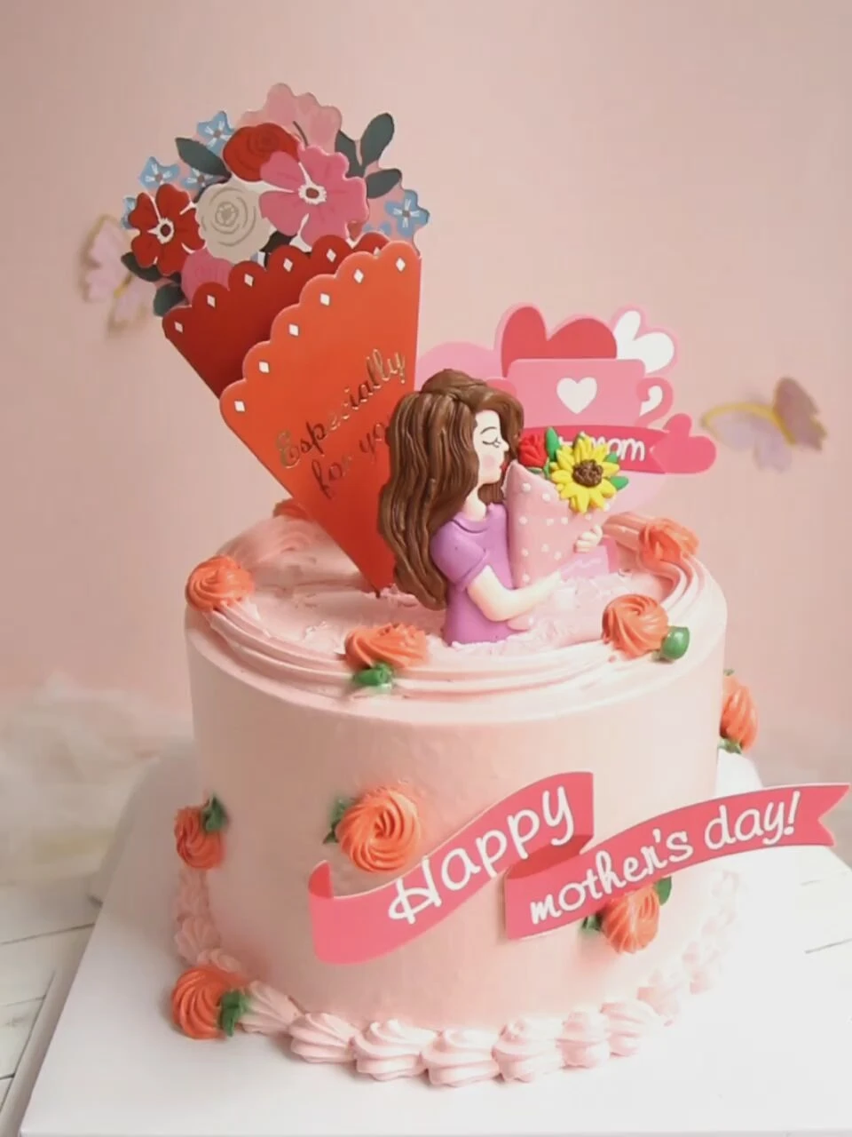 Выразить свою любовь День матери цветы торт фигурки жениха и невесты Телеканалов