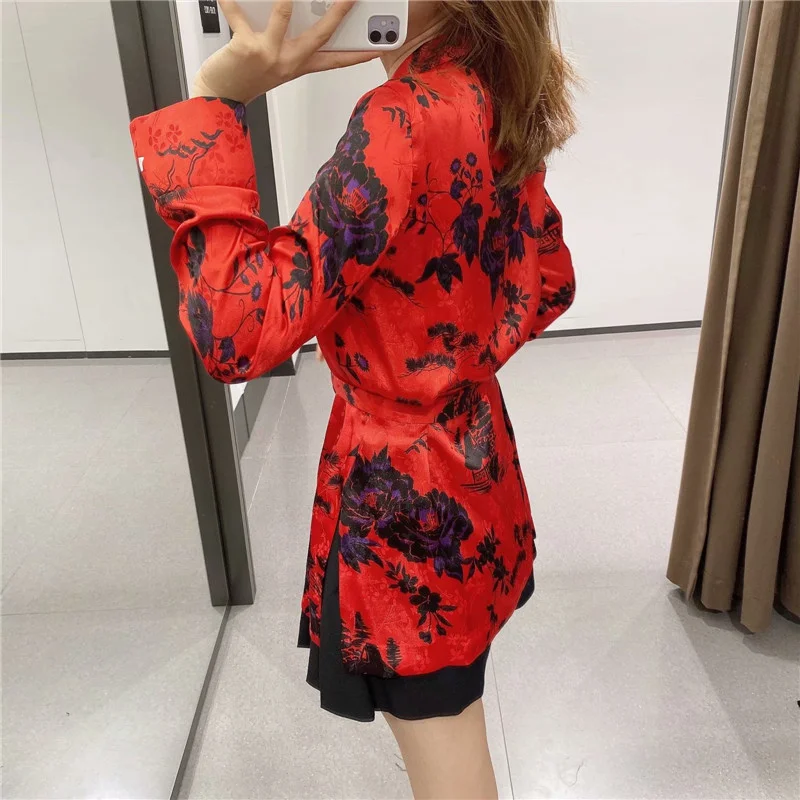

2020 Vintage Floral Print Belt Blouse Women Long Sleeve Wrap Elegant Office Shirt Female Fashion Front Button Flower Top