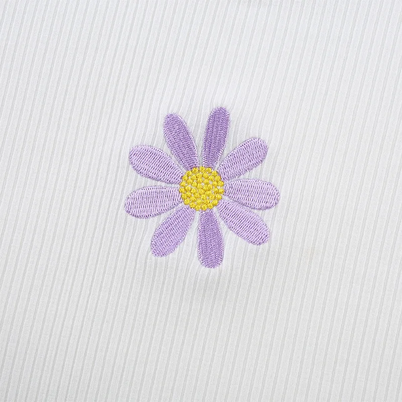 

2020 Summer New Pure Color Girl Sweet Wind Short Embroidery Round Neck T-shirt Women's Casual Short Sleeve Bottomed T-Shirt Top