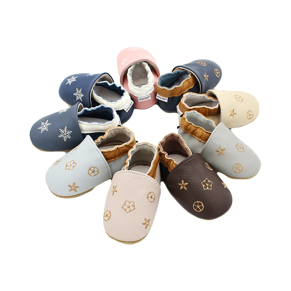 Baby Leather Casual Crib Shoes For First Steps Toddler Girl Boy Newborn Infant Educational Walkers kid Children Cowhide Sneakers images - 6