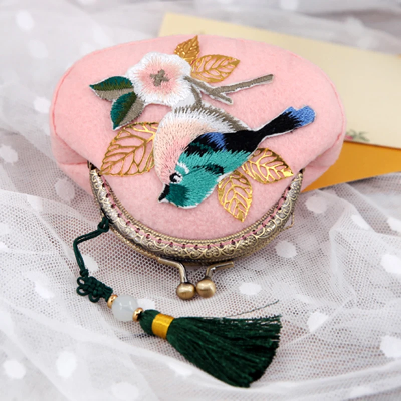 Сумка мессенджер из материала сделай сам маленькая розовая сумочка с вышитыми