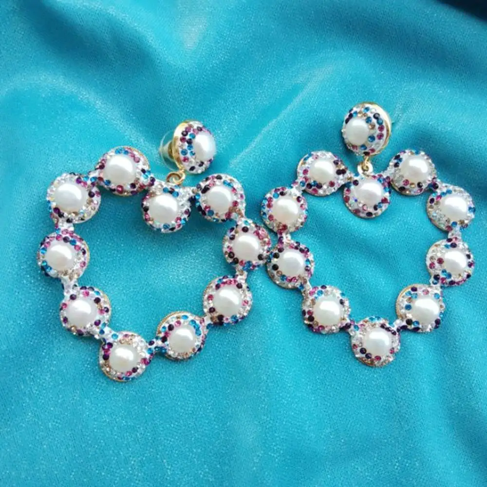 Серьги подвески с золотыми стразами и жемчугом в виде сердца модные украшения