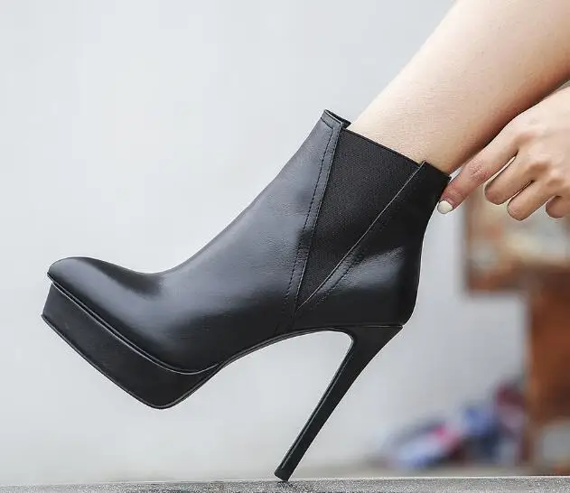 

Ботильоны женские из коровьей кожи, на каблуке 13 см, с острым носком, небольшие размеры 33