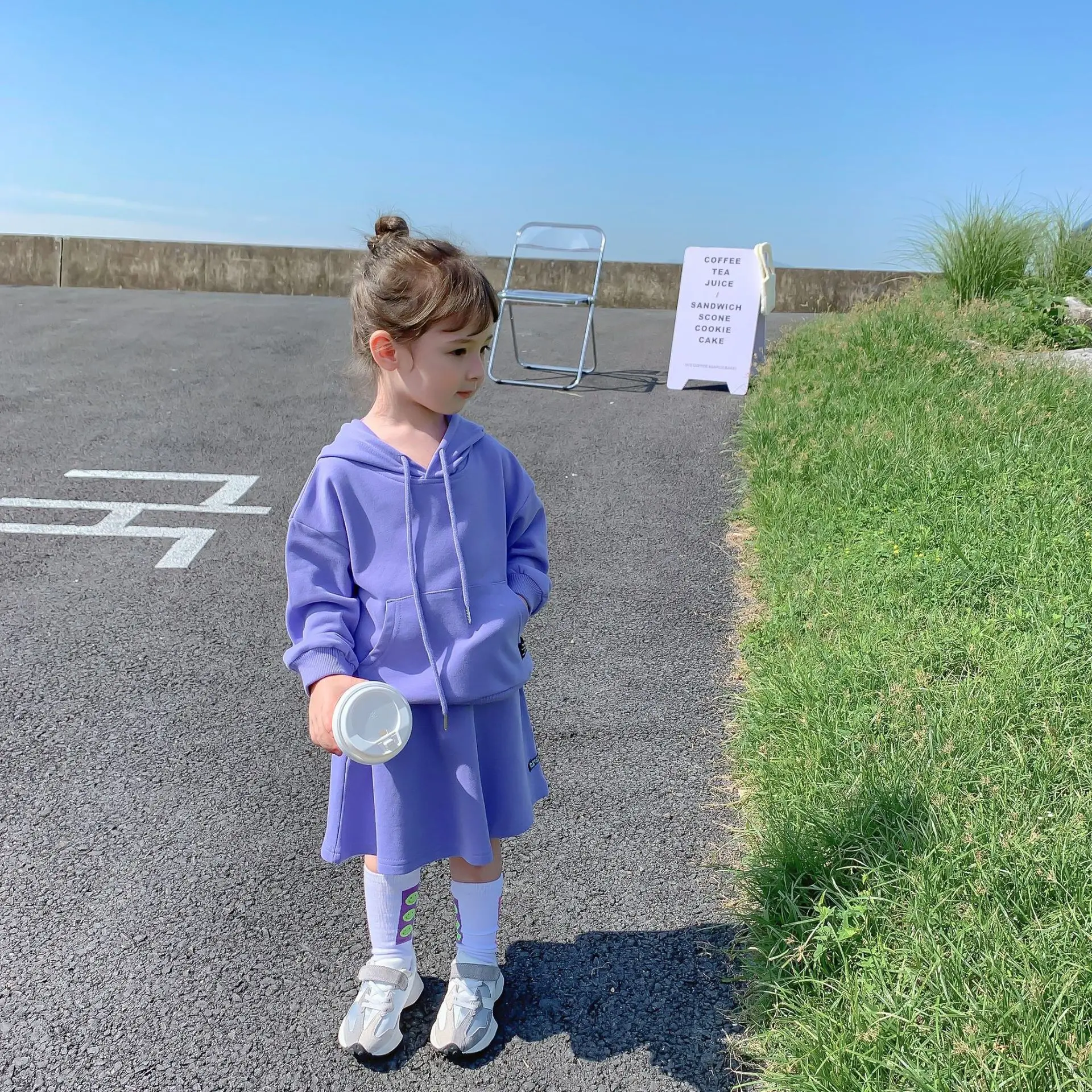 

2021 Autumn Girl Korean Version of The Solid Color Sports Kit Baby Girl Hoodie and Skirt Short Skirt Two-Piece Set kids clothes